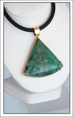 Smaragd Anhänger bis €1.000,-